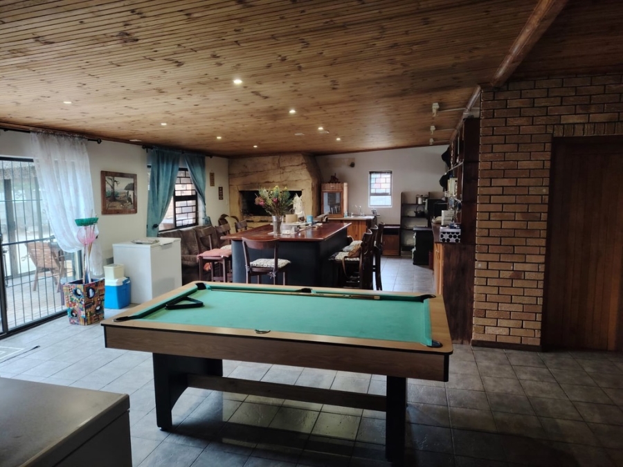 4 Bedroom Property for Sale in Lamberts Bay Western Cape
